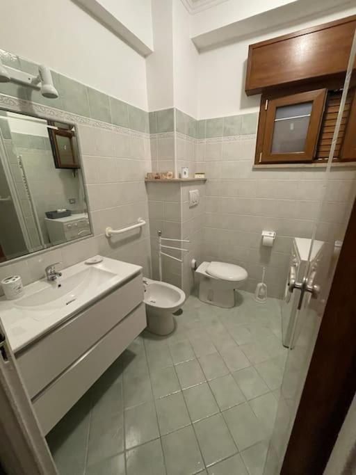 Bilocale A Due Passi Dal Porto E Dal Mare Apartment Lido di Ostia Exterior photo